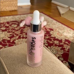 Rodial soft focus glow drops